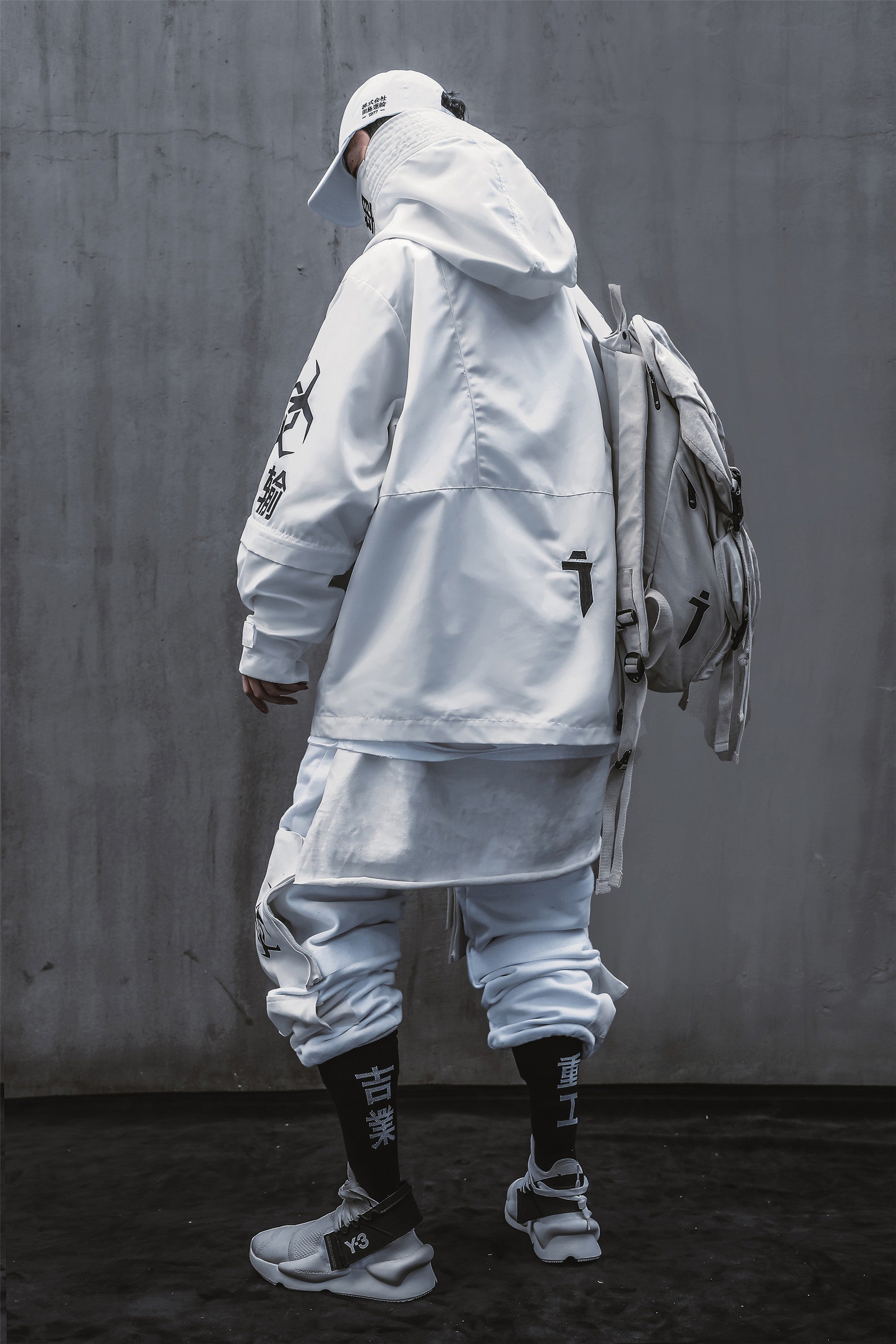 HiJ7 White Atom Bomb Jacket