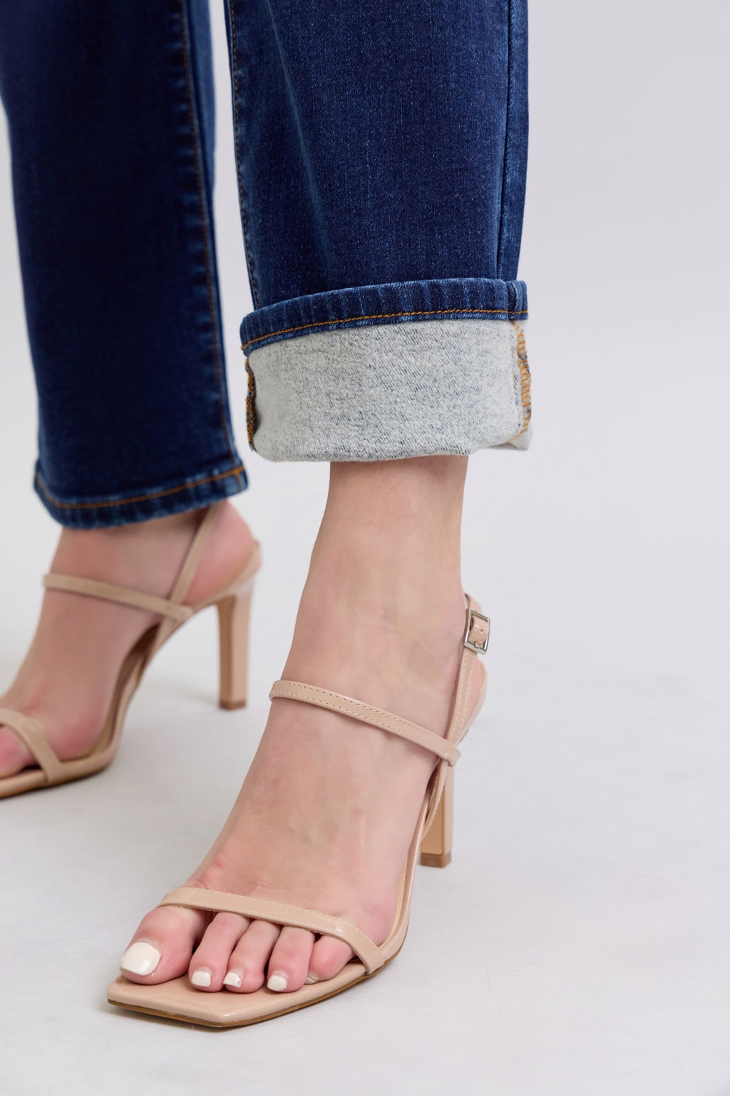 Judy Blue Full-Size Straight Leg Jeans - Effortless Chic with Pockets