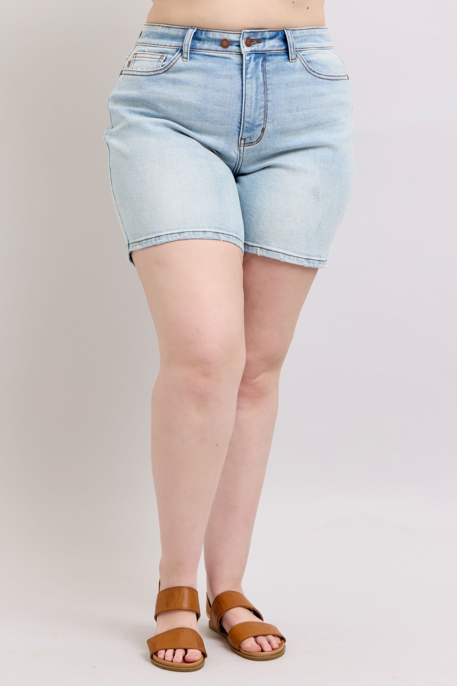 Judy Blue Plus Size Denim Shorts With Pockets 2 Button Closure Durable Comfort For Women
