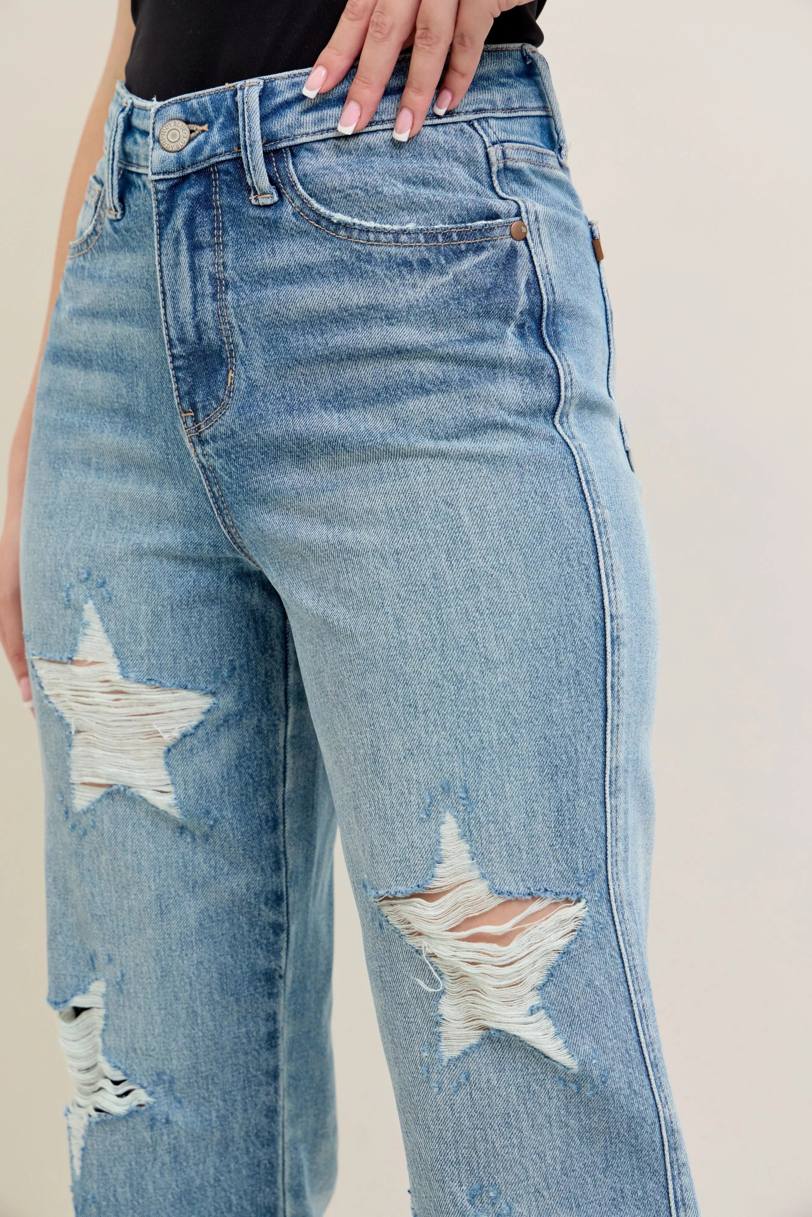 Judy Blue High Waist Rigid Jeans With Edgy Magic Star Destroy Detail 90s Straight Leg Plus Size