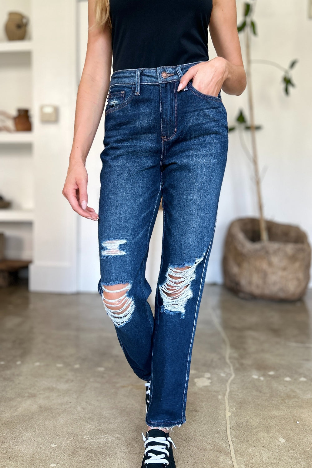 Judy Blue Jeans Full Size High Waist Rigid Magic Heavy Destroyed Straight For Curvy Women