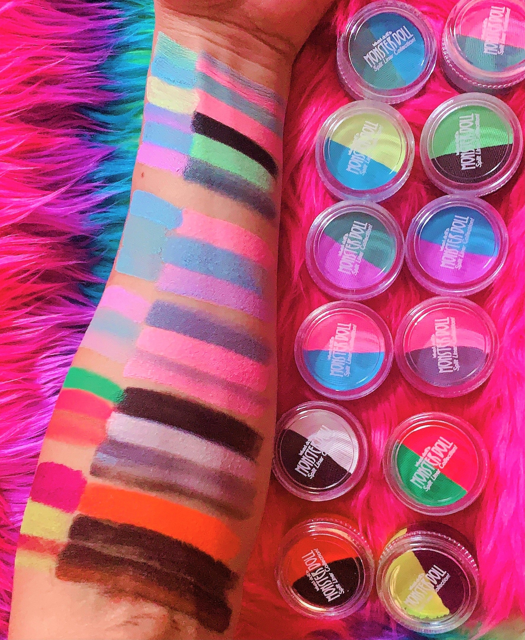(HUGE!) Monster Doll MOANICA D'KAY *UV Neon Pastel* SPLIT LINER/FACE/BODY PAINT