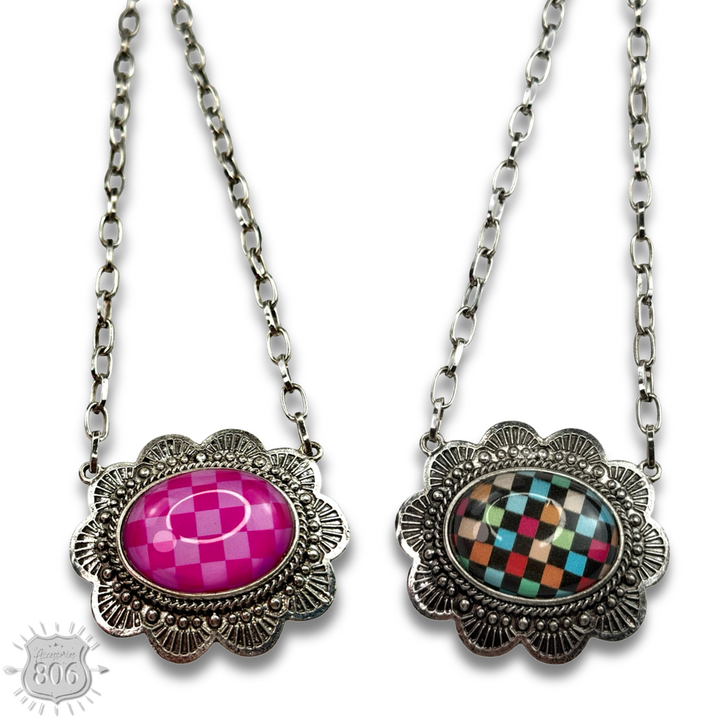 Oval checkerboard pendant necklace