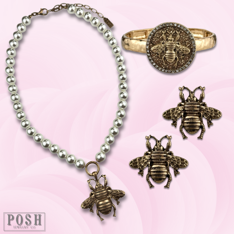 Gold bee bracelet