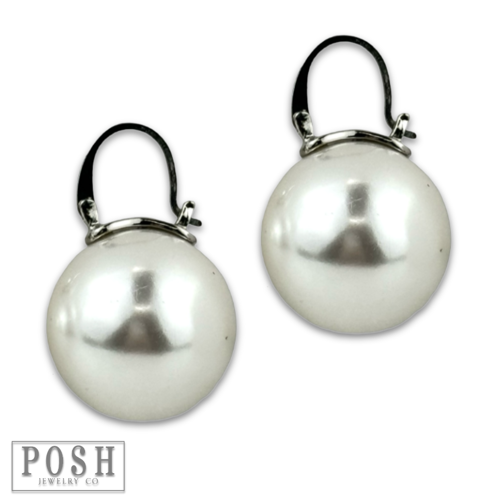 Pearl drop earring, large