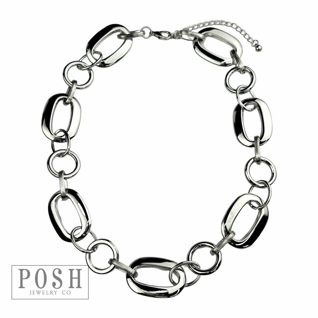 Shiny chain necklace