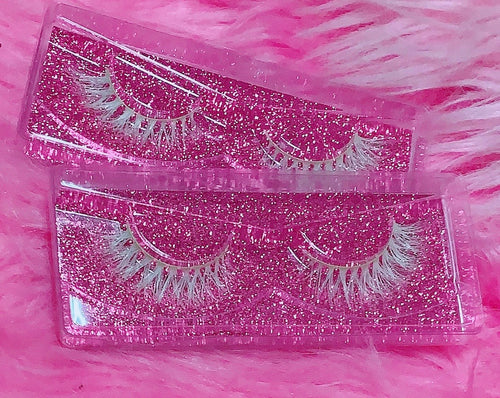 *PORCELAIN FROST* (White) DreamDoll COLOR Lashes!