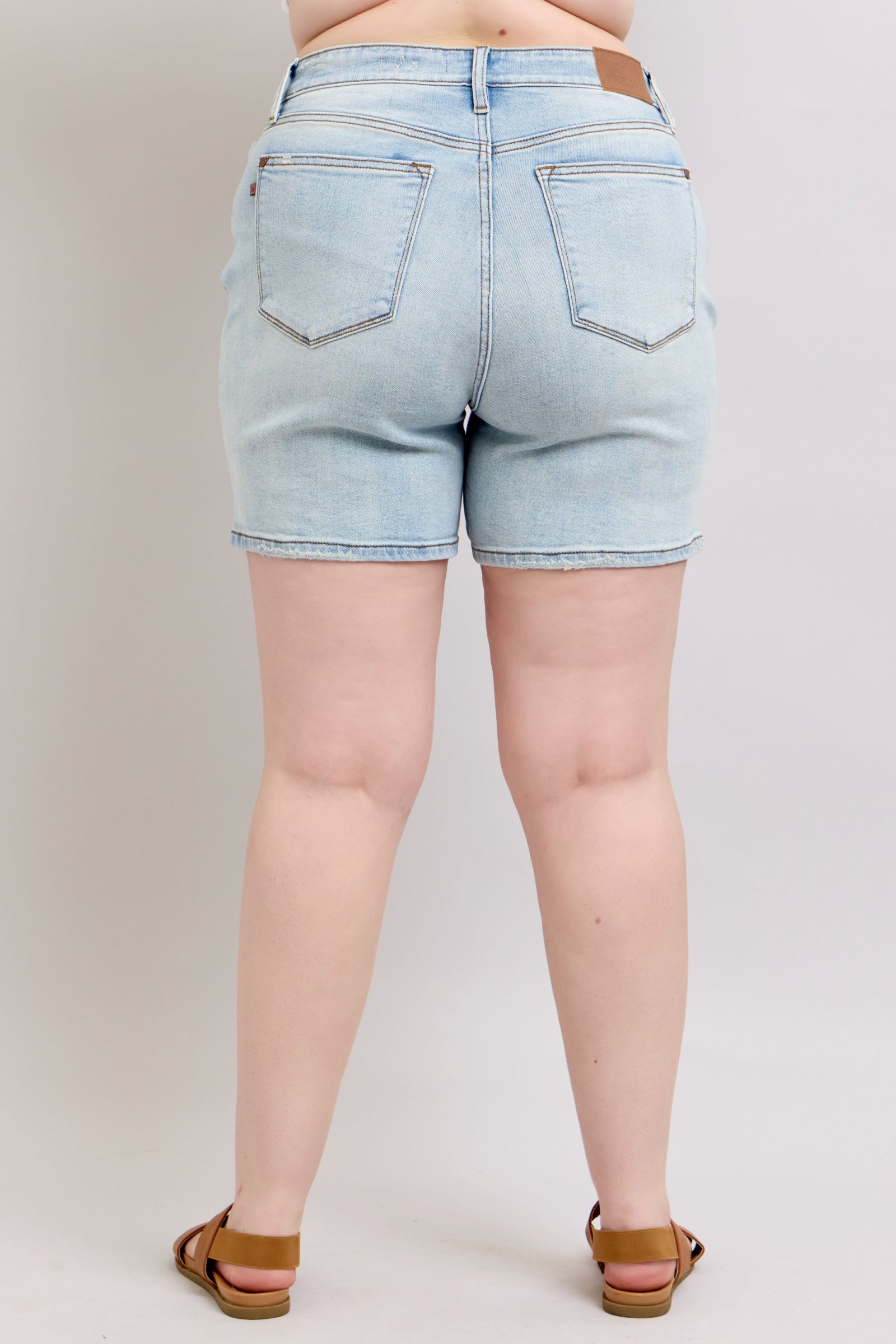 Judy Blue Plus Size Denim Shorts With Pockets 2 Button Closure Durable Comfort For Women