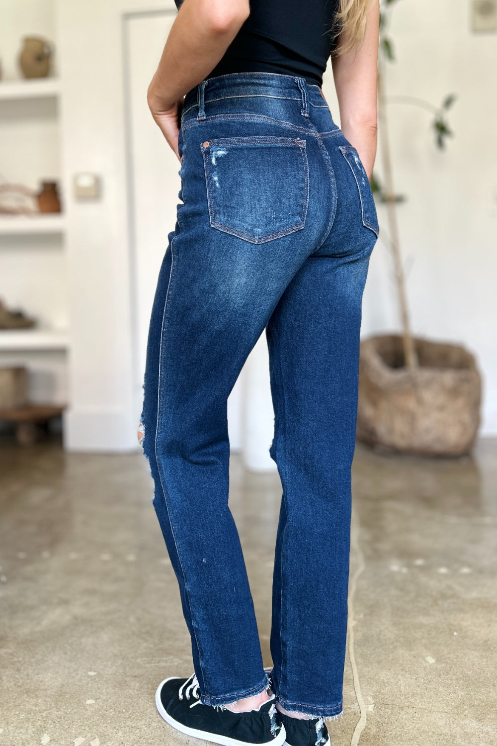 Judy Blue Jeans Full Size High Waist Rigid Magic Heavy Destroyed Straight For Curvy Women