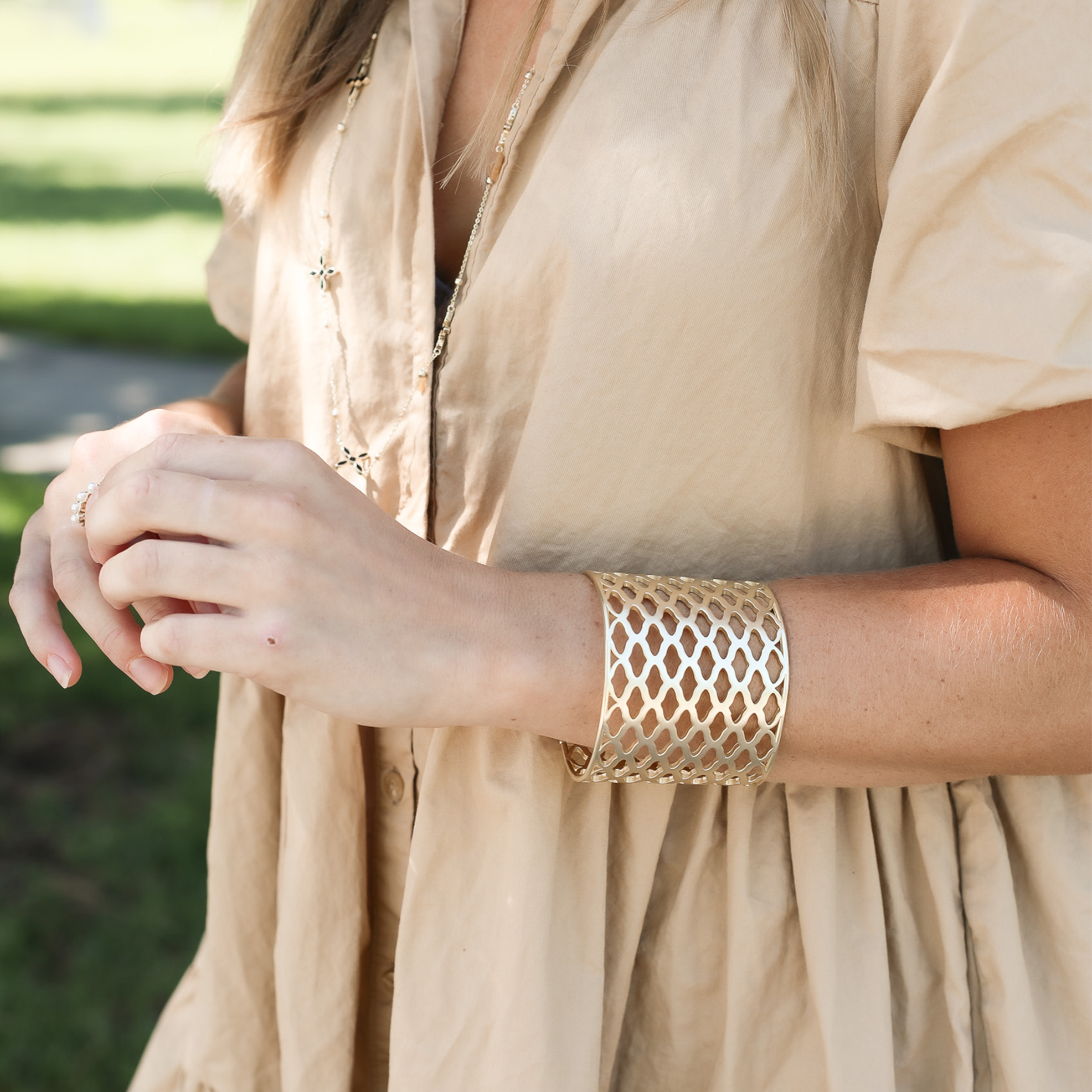 Graceful Cuff Bracelet in Silver