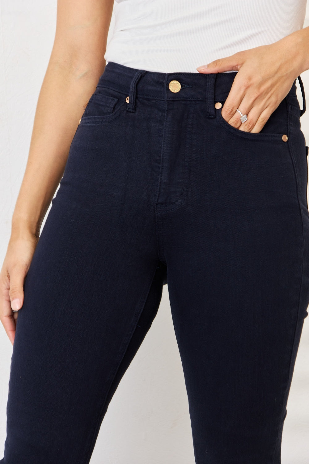 Judy Blue Full Size Garment Dyed Tummy Control Skinny Jeans For Curvy Figures Women
