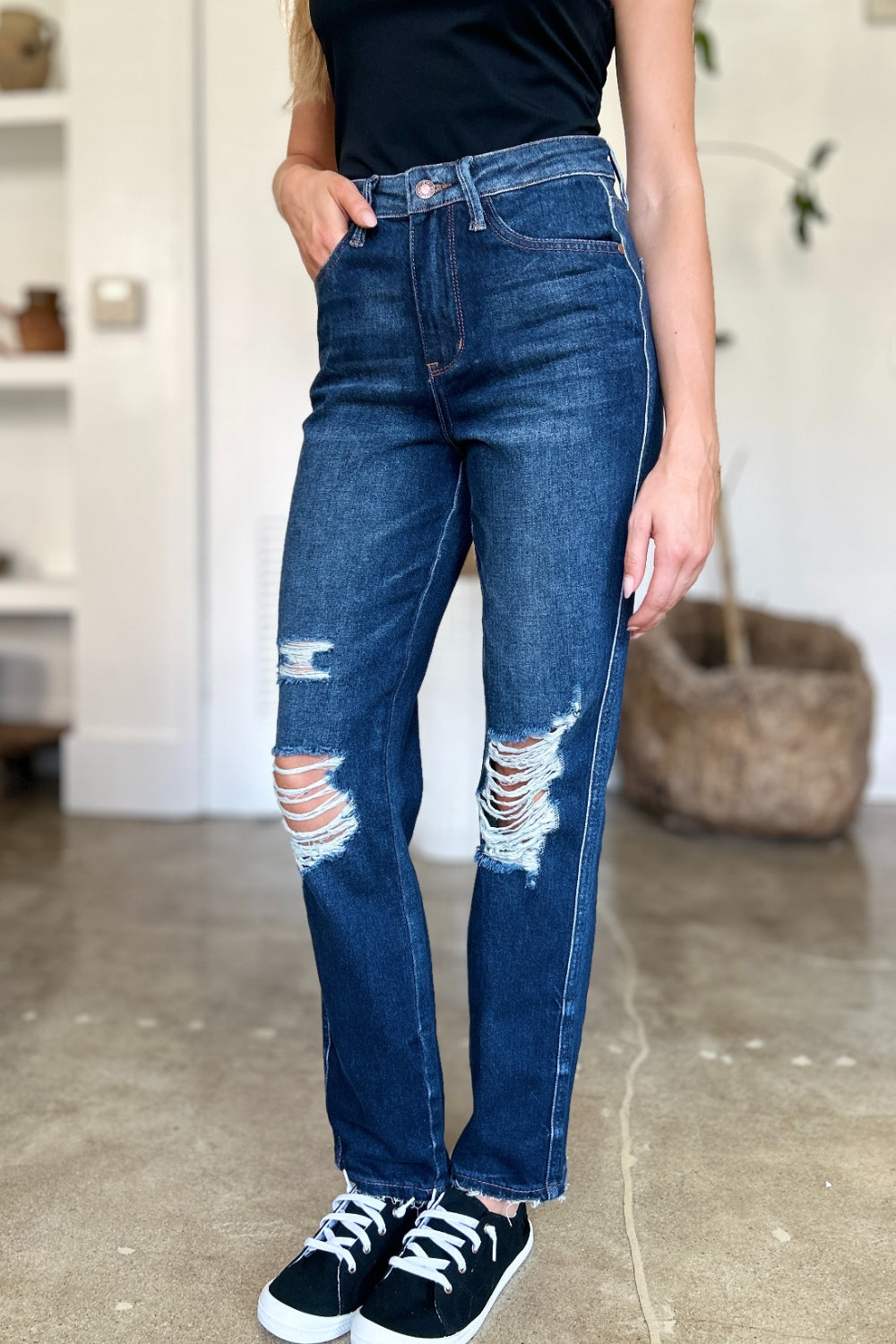 Judy Blue Jeans Full Size High Waist Rigid Magic Heavy Destroyed Straight For Curvy Women