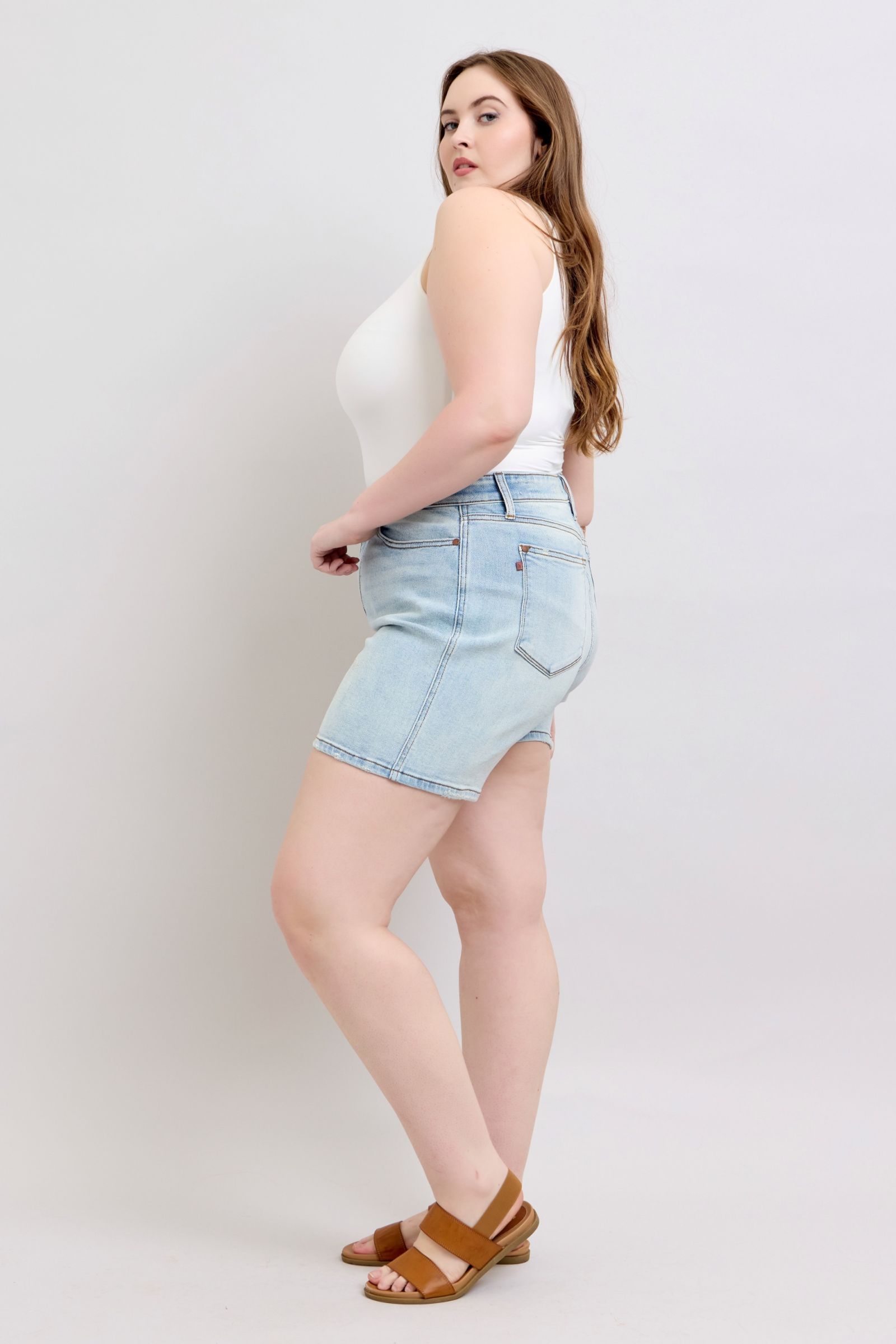 Judy Blue Plus Size Denim Shorts With Pockets 2 Button Closure Durable Comfort For Women