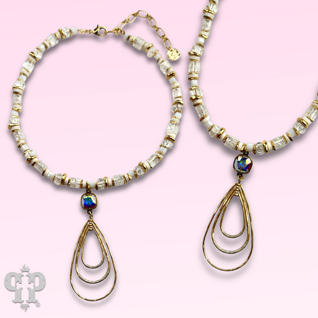 Triple teardrop pendant necklace with Austrian crystal