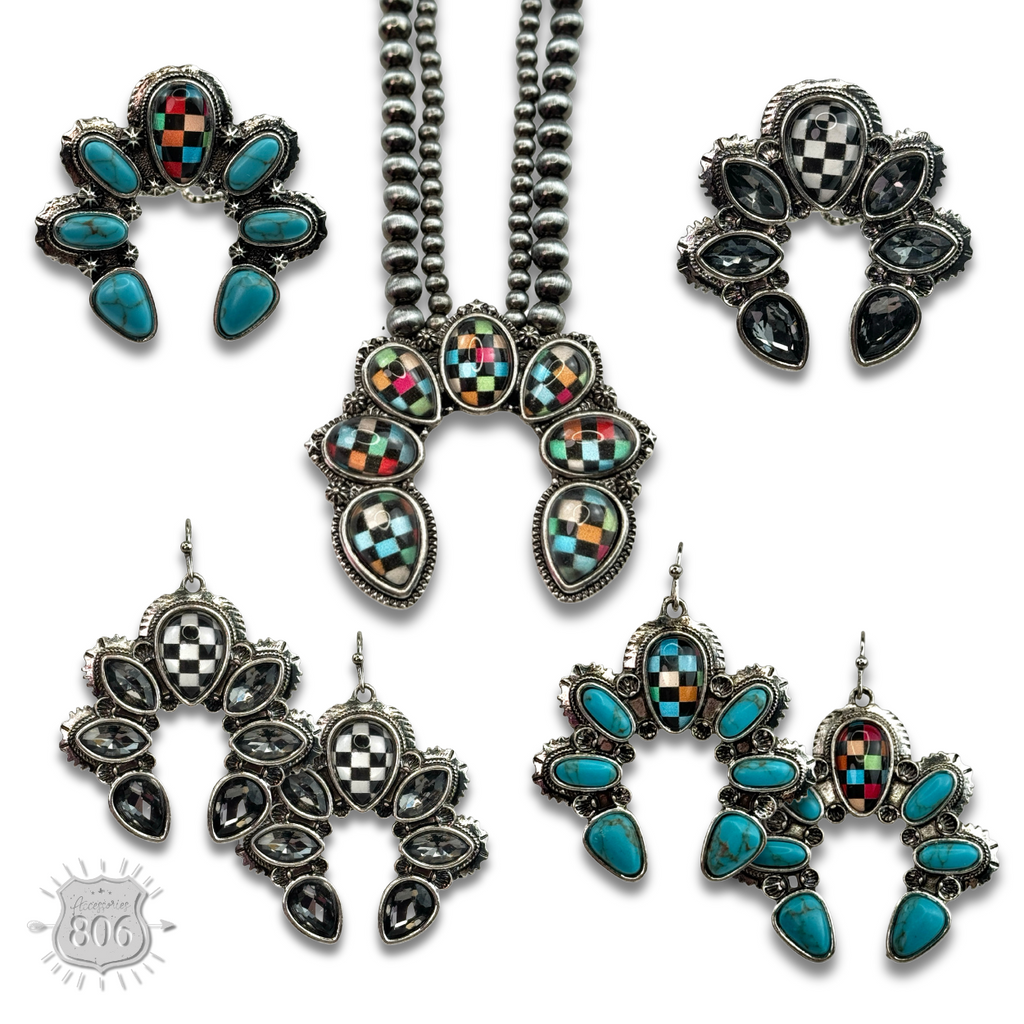 Checkerboard naja style necklace